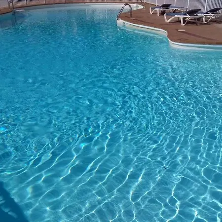 Sleeps 2 Pool Wifi